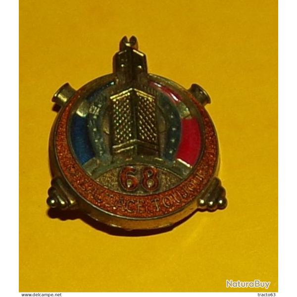 68� Rgt d'Artillerie, fer � cheval, minaret, Amicale, croissant marron, FABRICANT DELSART , HOMOLOGA