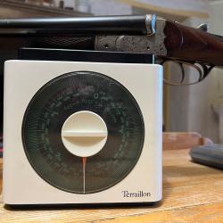 Tr&egrave;s joli Juxtapos&eacute; artisanal calibre 16