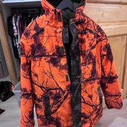 Blouson de chasse etat neuf taille L