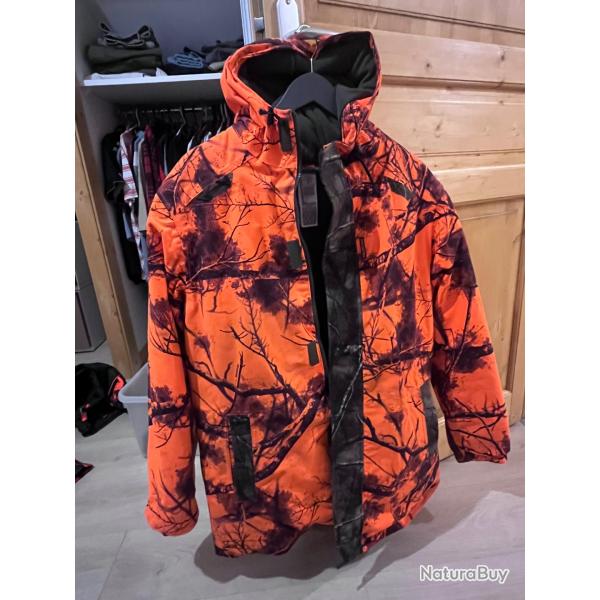 Blouson de chasse etat neuf taille L