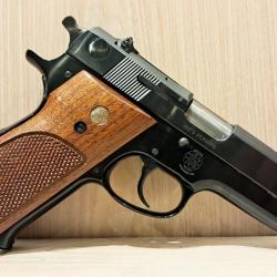 SMITH & WESSON 39 9x19