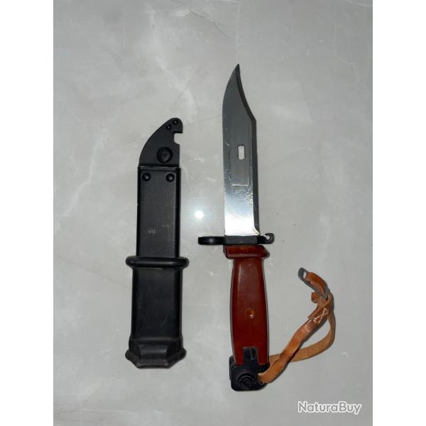 Ba�onnette AK-47 / AKM sovi�tique type 1 (6X3) avec fourreau - poign�e bak�lite