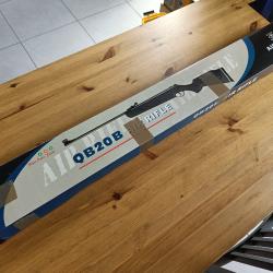 Carbine &agrave; air comprim&eacute; QB20B + Lunette 4x20 + R&eacute;serve de plomb GAMO Cal.4,5