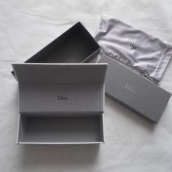 Bo&icirc;te &eacute;tui de lunettes ( &eacute;tat neuf )