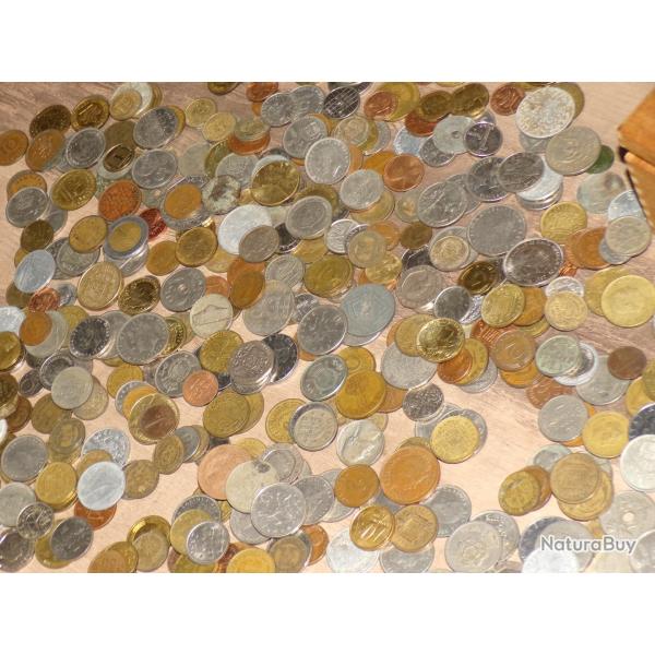 IMPORTANT LOT DE 390 PIECES DE MONNAIE ANCIENNES