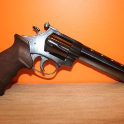 R&eacute;volver de Match Arminius HW9 .22lr