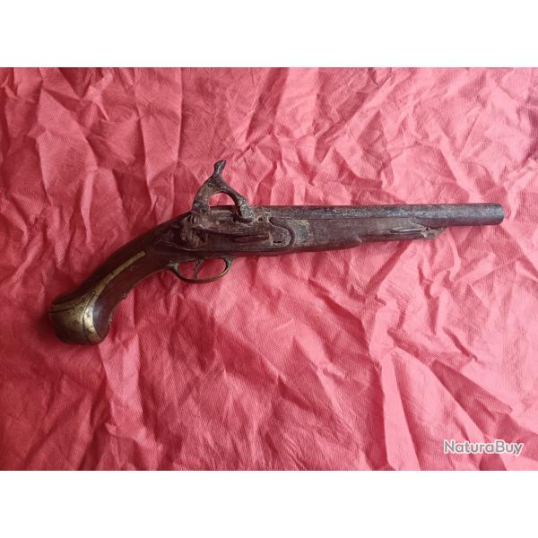 PISTOLET A PERCUSSION ESPAGNOL