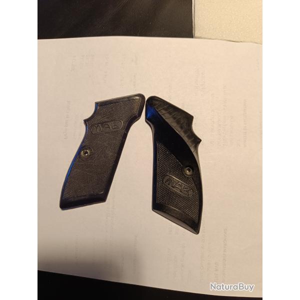 Plaquettes de crosse MAB MODELE F