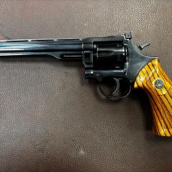 Revolver Dan Wesson 22