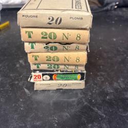 Lot de cartouches manufactur&eacute;, calibre 20 poudre, T. Plomb, num&eacute;ro huit.