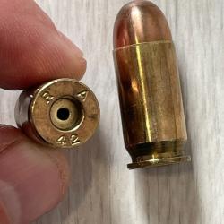 1 cartouche INERTE de manipulation pour collection WW2 (cal. 45 ACP - 1911A1) ... marquages RA 42