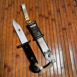 POIGNARD DE COMBAT BA&Iuml;ONNETTE ALLEMAND AK NVA AKM2 79