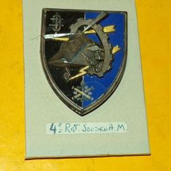 9&deg; R&eacute;giment de Soutien A&eacute;romobile, &eacute;pingle sertie ,&eacute;cu noir bleu h&eacute;licopt&egrave;re sortant d'une roue dent