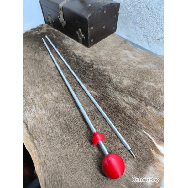 1 Baguette de chargement carabine alu avec boule et prot�ge bouche rouge