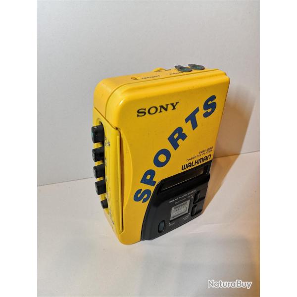 Walkman lecteur de cassette Sony de Collection WM-B52 Sport Vintage / 90's