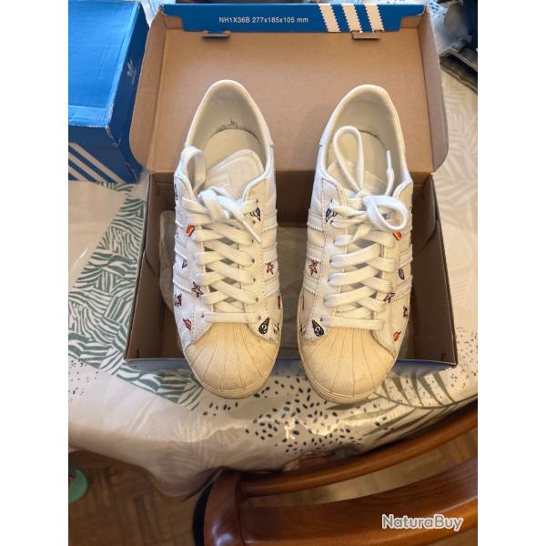 Basket adddidas  femme p38 tr�s bon �tat