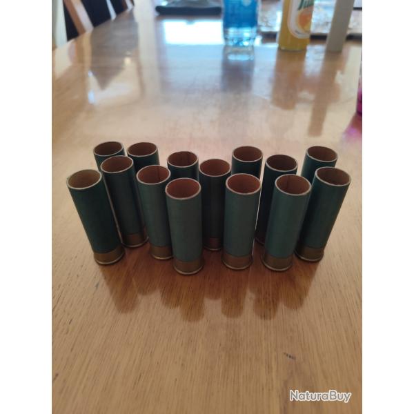 Lot de 68 douilles calibre 10