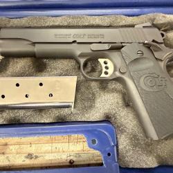 Pistolet COLT 1911 COMPETITION SERIES Government model