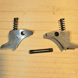 Paire de g&acirc;chettes pour MIROKU Mod&egrave;le 7000 GF-1 - superpos&eacute; - Cal. 12/70 - OCCASION