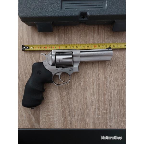 REVOLVER RUGER GP100