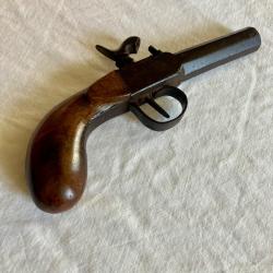 Pistolet a coffre bon etat apte au tir