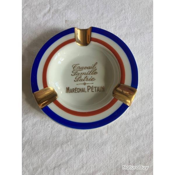 Cendrier Travail famille patrie