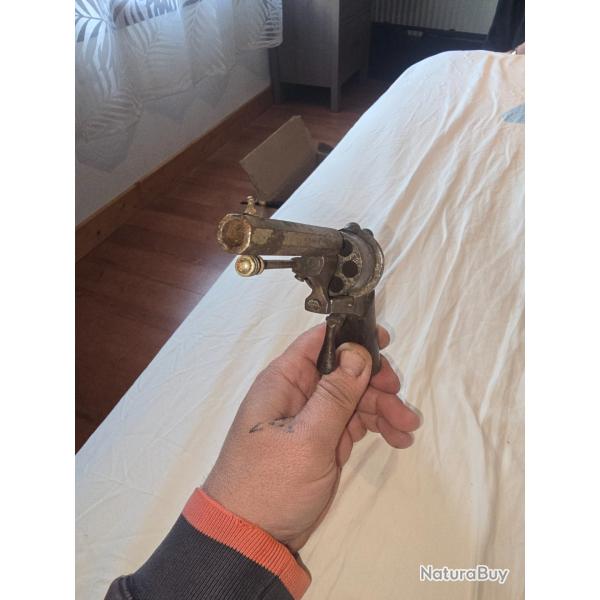 Revolver � broche 7mm