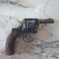 Exceptionnel revolver allemand 320