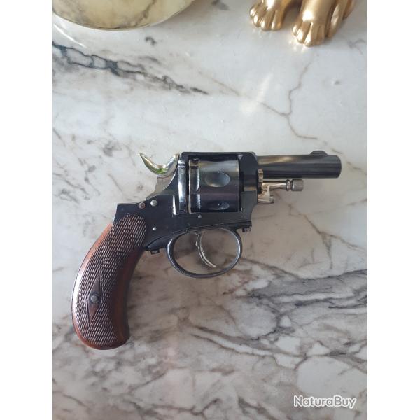 Exceptionnel revolver allemand 320