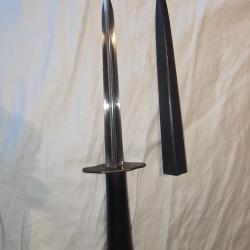 Poignard de la marine fran&ccedil;aise 1833 model 10b