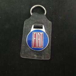 ancien porte cl&eacute; &eacute;mail  support cuir fiat