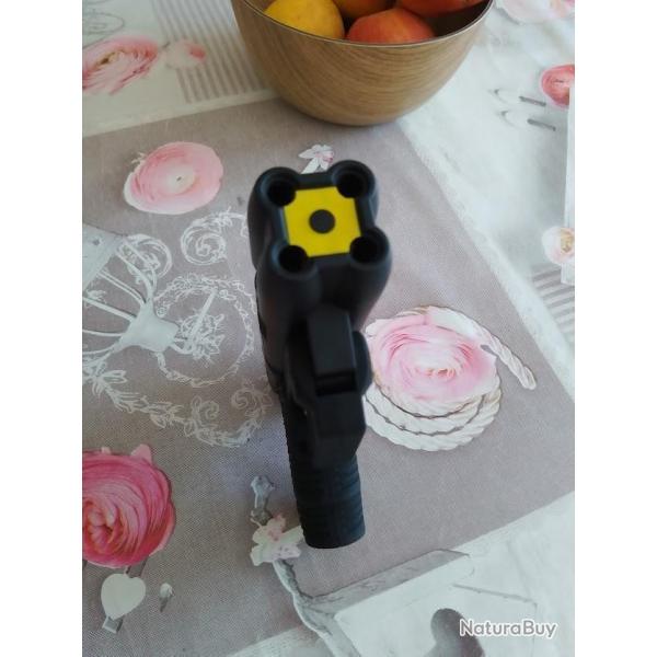 PISTOLET LACRYMOGENE JPX 4 Reconnue meilleure arme de defense du foyer