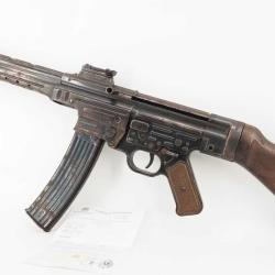 WW2 FUSIL MITRAILLEUR STURMGEWEHR STG MP43 DE 1944 CALIBRE 7.33 KURZ NEUTRALISATION UE 2025 Cat&eacute;gori