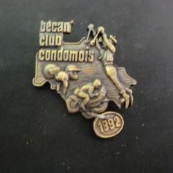 insigne broche b&eacute;can club condomois 1992