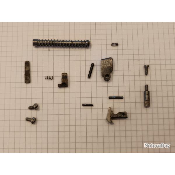 Lot pi�ces Unique 10 cal 6.35