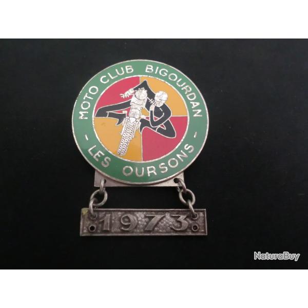insigne broche �mail moto club bigourdan  - les oursons  1973
