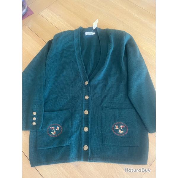Gilet vert brod� t.3