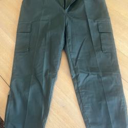 Pantalon avec poche sur le c&ocirc;t&eacute; santardex
