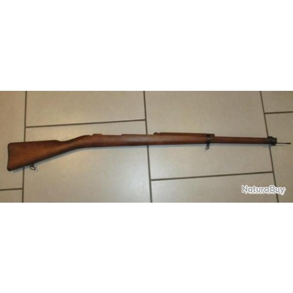 Crosse parfait �tat avec toutes ses garnitures pour Carcano 1891/41, TTBE !