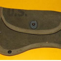 ARMEE AMERICAINE  : ETUI DE HACHE DE 1944 WWII  , TAMPON  BIEN LISIBLE , VENDU EN BON ETAT VOIR PHOT
