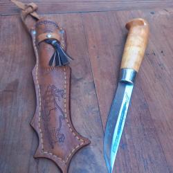 Joli Couteau PUUKKO FINLANDAIS J.MARTTIINI avec Fourreau en cuir Manche en Bois