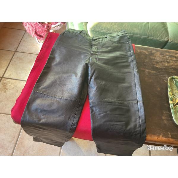 Pantalon en cuir de ch�vre, pas de prix de r�serve