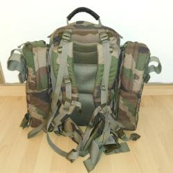 Sac &agrave; dos militaire arm&eacute; fran&ccedil;aise 60 litres
