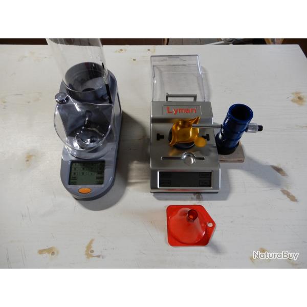 Dosseuse de poudre automatique