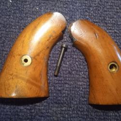 Plaquette de crosse pour 1858 Pietta calibre 36 des ann&eacute;es 80