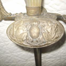 Ep&eacute;e Restauration