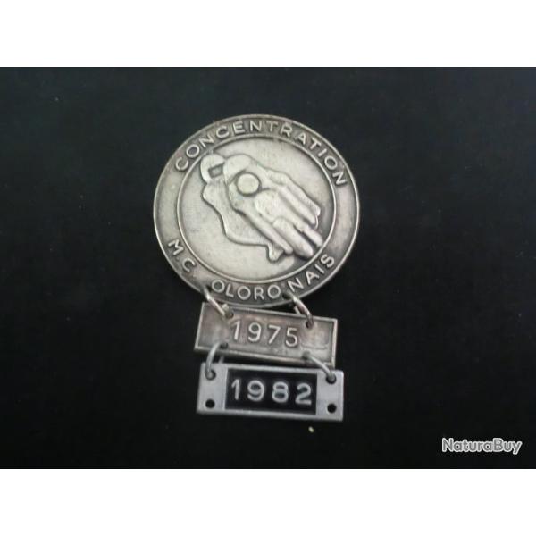 insigne broche concentration M.C  oloronais   1975 / 82