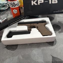 Pistolet KJW Glock 18 tan. GAZ