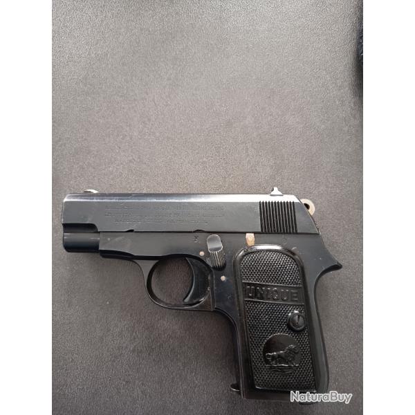 pistolet UNIQUE R51