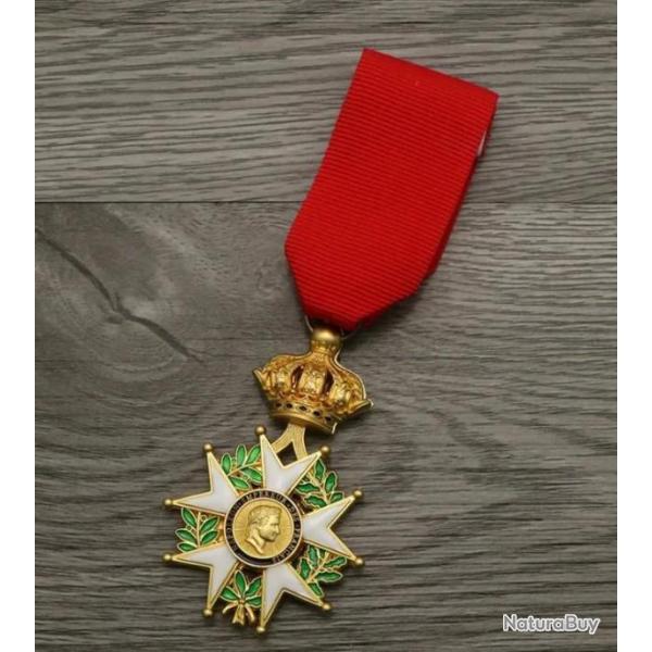 M�daille de la L�gion d'honneur dor�e - HONNEUR ET PATRIE - Empereur Napol�on